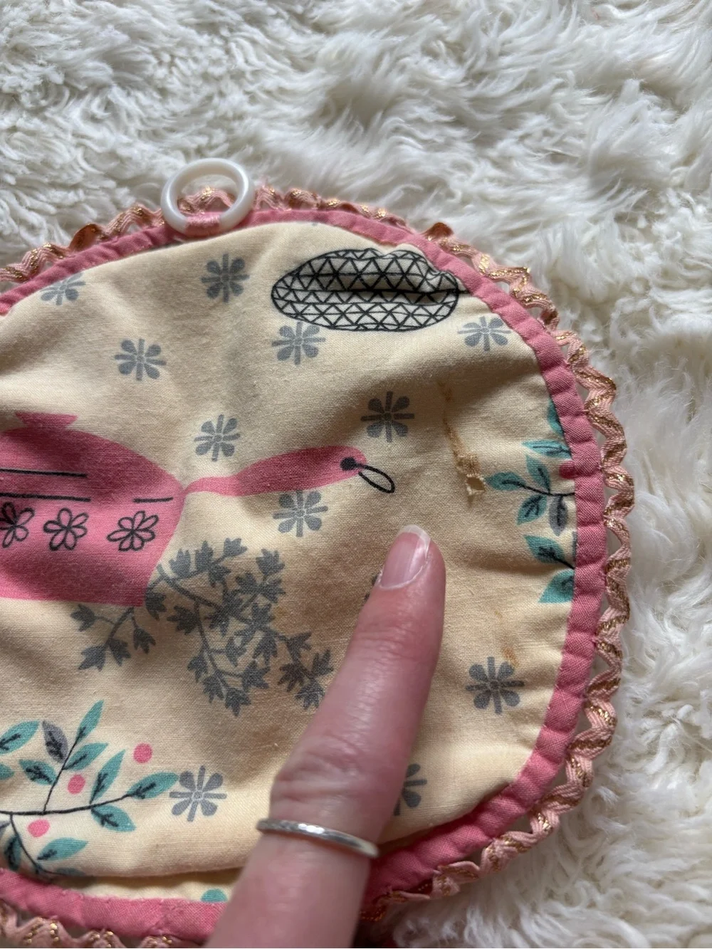 Vintage Pink & Cream Kitchen Potholders (Pair)